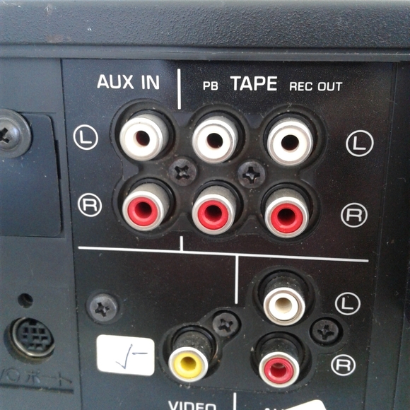 YAMAHA CDV-1200K Natural Sound Laser Disc Karaoke CD CDV LD Player video tested - Picture 2 of 7